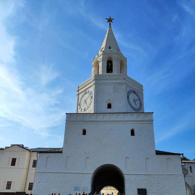 "Колоритный выпускной" в Казани 2 дня / 1 ночь